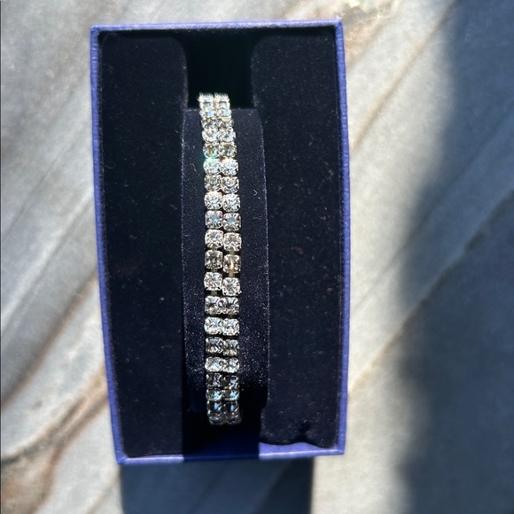 Elegant Silver two tone Tennis Bracelet - Picture 4 of 8